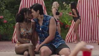 Camila Mendes, Brit Morgan, Madelaine Petsch, Lili Reinhart - Riverdale s03e01 (2018) HD 1080p - (Celebrity porn)-2