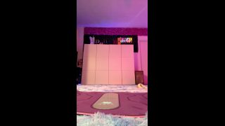 Violet Brandani dW29agUpTsnJPcnoiQZXQMWH0mSnBgxG-9