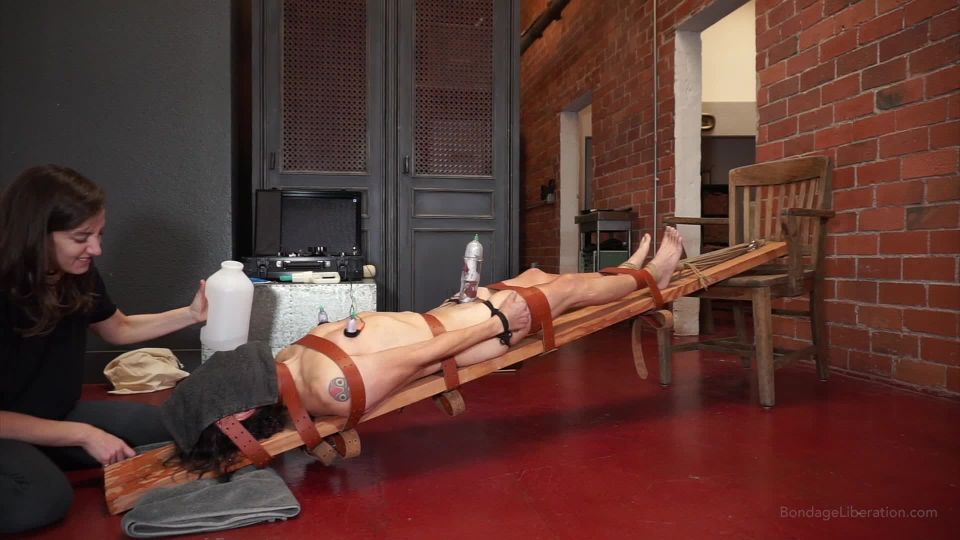 xxx clip 26 BondageLiberation - Elise Graves - The Deep End 27 01 23 - leather - fetish porn leather glove fetish
