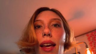 Femdom Porn Elle Marz – Stoner son humiliated by mommy-9