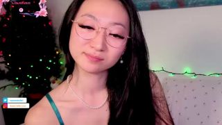 Asian girl porn Isla Summer, Summer Brookes Isla Summer Teases in  OnlyFans Video-8