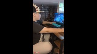 [GetFreeDays.com] Chubby Nerd Playing League of Legends Porn Film December 2022-6