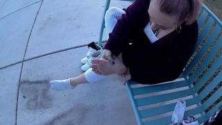 free online video 22 SexyFeetDirtySockPublicPark - foot fetish - public fabulously fetish-2