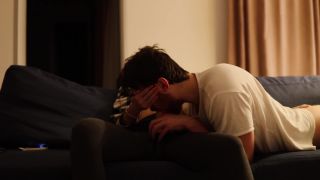 Passionate Amateur Pegging On The Couch Sex Clip Video P...-2