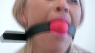 Gag Close Up-9