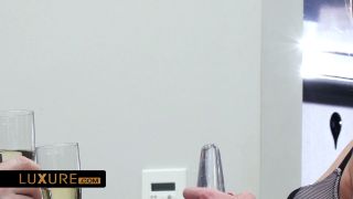 Anal practices with eous brunette in lingerie butt plug porn b....-2