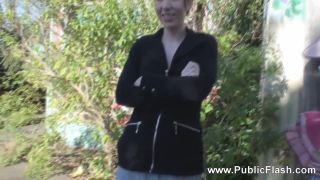 PublicFlash nicoleone (mp4)-2