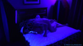 VIVIAN COX - Cheating Wife Fucks Her Masseur Part 2.-6