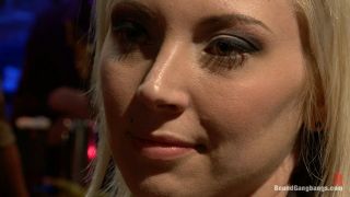 Blackmailed / Skylar Price (28.02.2013 / 07.05.2011) Down...-1