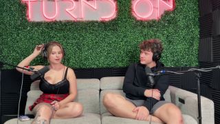 7130 Sexy Big Natural Tits Amateur Brandy Renee Car Fucking L...-8