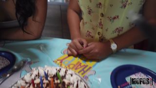 Video Gina Valentina : Birthday Cheat 1080p FullHD-0