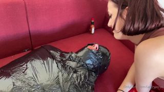 Lady Perse () Feeding liquid pain to my slave to make him cry to my 18-08-2020-5