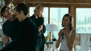 Rifka Lodeizen, Laura de Boer - Tiramisu (2008) HD 720p - [Celebrity porn]-4