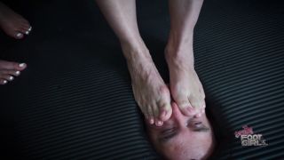 Xbrats Bratty Foot Girls Holidays From Hell December To Remember (Femdom porn)-0