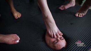 Xbrats Bratty Foot Girls Holidays From Hell December To Remember (Femdom porn)-2