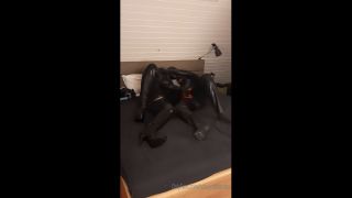 [GetFreeDays.com] Latex Catsuit Sex latex lesbian porn-3