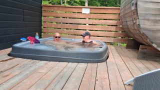 Blowjob I fuck my wife in the spa of the Bel-Air chalet in Mont Tremblant part 1-3