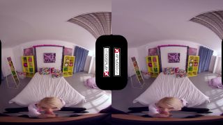 online porn clip 17 Marilyn Sugar in SPIDER GWEN A XXX PARODY,  on virtual reality -3
