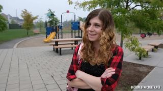 7169 Lizzie, 27ans, le sexe dans la peau-9