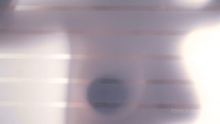 Vanea H - Menage A Moi - Solo-1