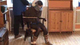 JuliettesAbductions hogtied in winterclothesMem1 (mp4)-7