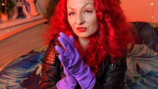 ASMR Rubber Gloves Close Up Soundings-3