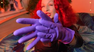 ASMR Rubber Gloves Close Up Soundings-8