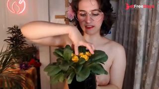 Nerdy Brunette Camgirl Hanging Out in Bedroom-3