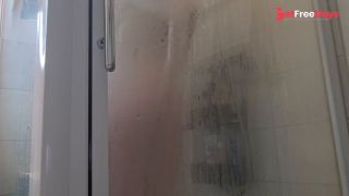 On prend une douche ensemble -1