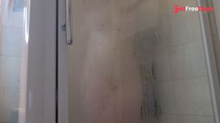 On prend une douche ensemble -5