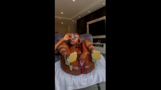 queen tahshaar qt334-1