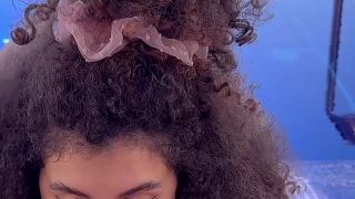 Beatrice Segreti MI SFONDA LA FIGA a BORDO PISCINA, LA MIA FIGA è STRETTA ED IL CAZZO Di Louie Smalls ENORME 1080p-6