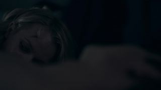 Elisabeth Moss - The Handmaid&#039;s Tale s02e02 (2018) HD 1080p - (Celebrity porn)-9