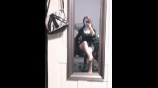 Goddess Eris () Goddesseris - feeling my casual yet powerfully sexy vibes 30-12-2019-2