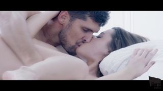 Sybil's Handcuffed Escape Thrill Unveiled!-8