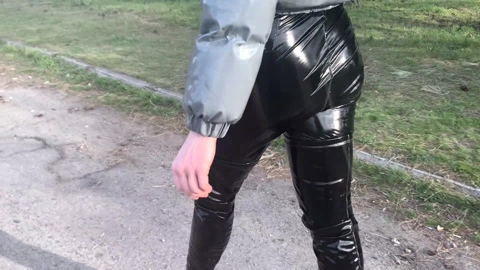 video 42 Shiny Leather Heaven aka Leather Love – Totally Shiny Outfit in Public, big tits boobs ass milf mature on big ass porn 