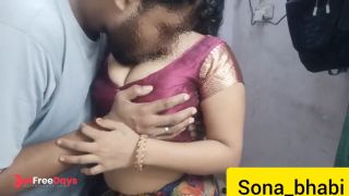 Hot Indian Desi homemade sex video in saree. Indian wife sex in saree.-2