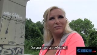 Camcorder CzechXXX - Fucking a Busty Blonde Behind a Bridge for Cash-2