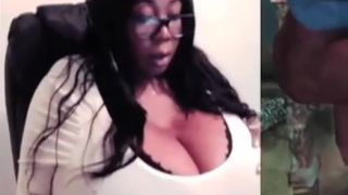 Release the kraken!!!! macromastia wonder – gaming highlights - Big boobs-2