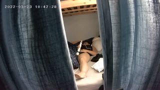 Horny girl masturbating with hitachi till orgasm on the bed - Amateur-3