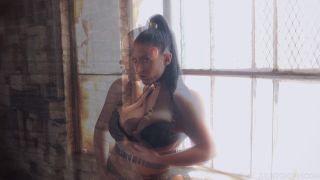 Video Angela White  Gets Dp D In A Desolate Warehouse 1080p FullHD-2