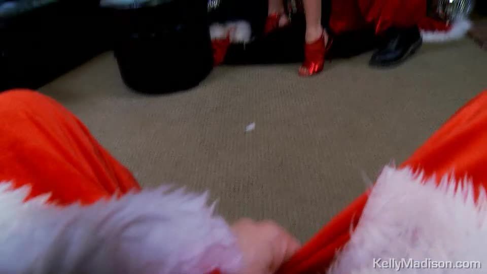 [Pornstar] KellyMadisonCollection Pervy Santa