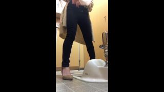  Young Girl Toilet - digi-tents toilet 11 - 15280736, voyeur on voyeur-6