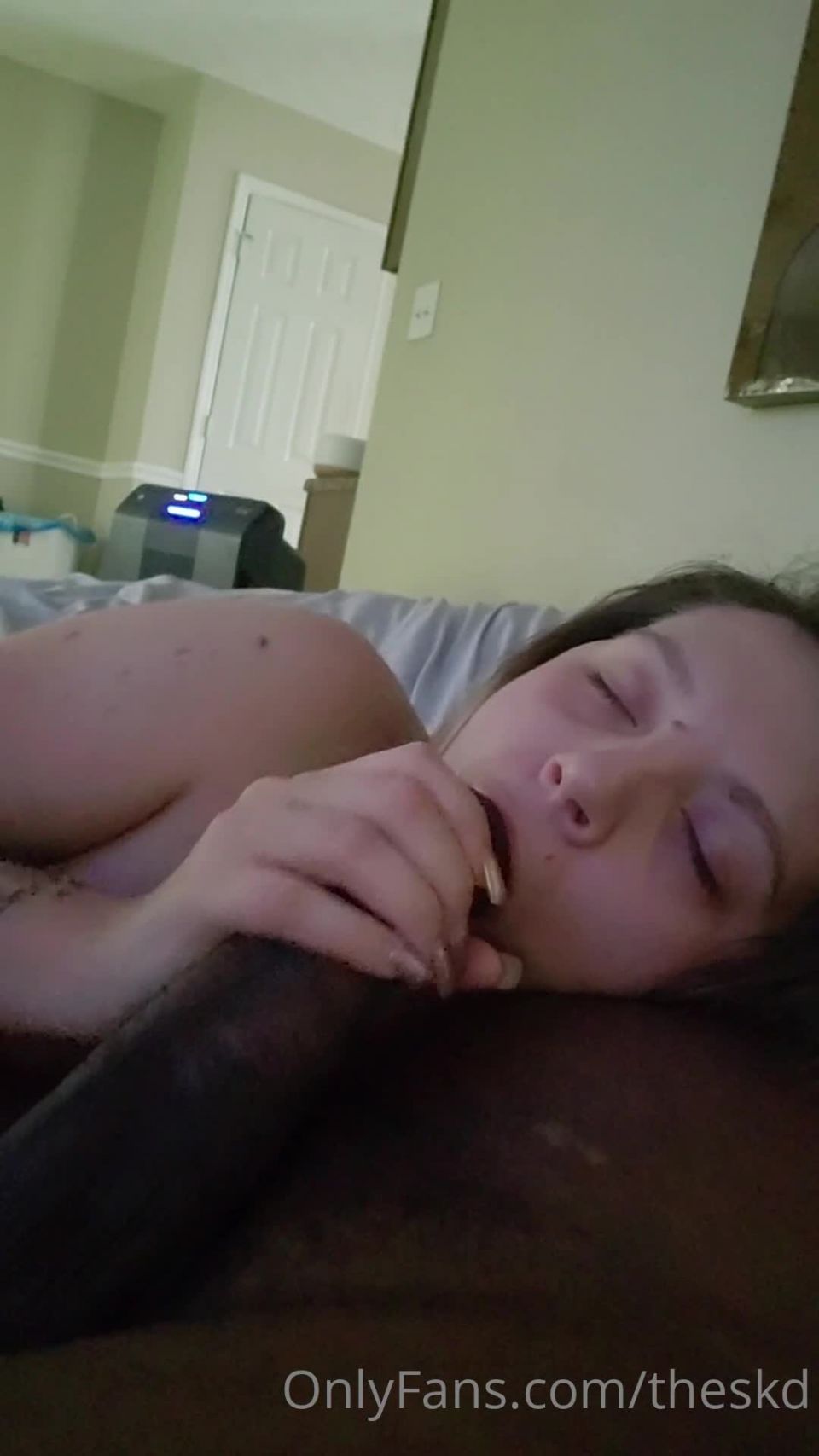 Onlyfans - TheSKD - Netflix and getting my dick sucked - 30-10-2020