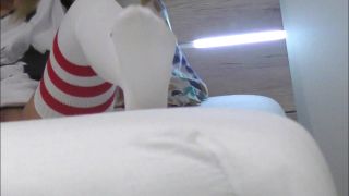 Wide Open Pussy Of Hot Blonde Petite Babysitter On The Bed Playing With -7