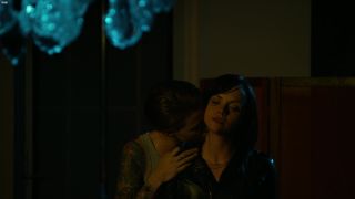 Christina Ricci, Ruby Rose – Around The Block (2013) HD 1080p - (Celebrity porn)-1