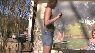 PublicFlash linda (mp4)-1