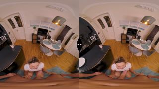 Video Karina King  Morning Coffee With Busty Blonde 1920p UltraHD/4K-1