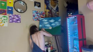 Sweetie Moth - Moth paints their canvas-7