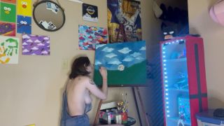 Sweetie Moth - Moth paints their canvas-8